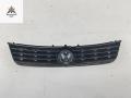 заглушка (решетка) в бампер Volkswagen Passat B5 [рестайлинг] 2000, 1.8 л., бензин, МКПП, синий, универсал, 3B0853653C - фото №2
