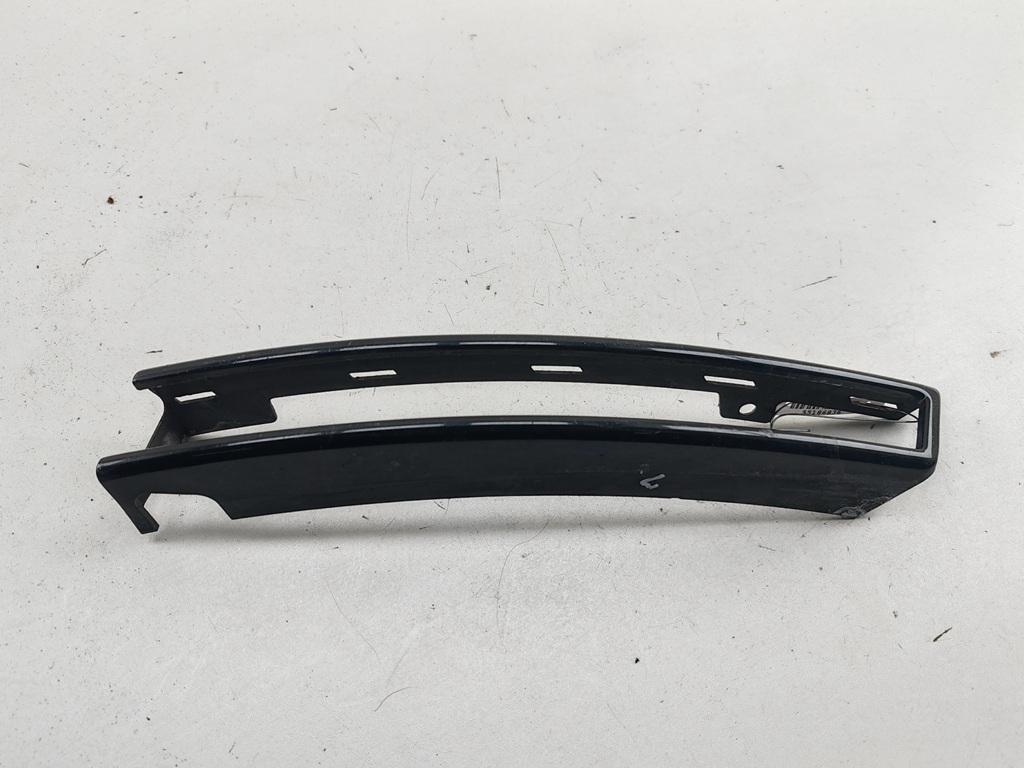 накладка на бампер Volkswagen Passat B6 2008, 2.0 л., дизель, МКПП, чёрный, универсал, 3C0807717LI