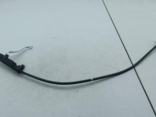 трос капота Volkswagen Passat B5 1999, 1.6 л., бензин, МКПП, синий, универсал, 3B1823535B