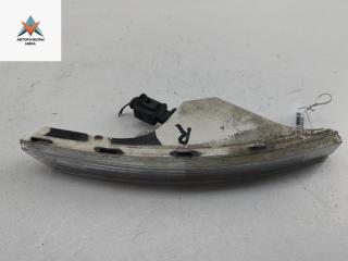Поворотник (указатель поворота) правый Volkswagen Passat B6 2006, 2.0 л., дизель, МКПП, чёрный, универсал, 3C0953042H