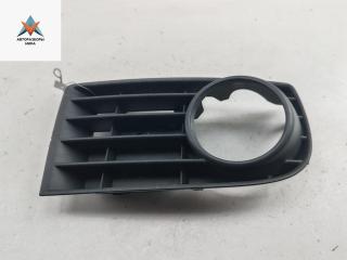 заглушка (решетка) в бампер Volkswagen Golf 5 поколение 2005, 1.4 л., бензин, МКПП, синий, хетчбэк 5 дв., 1K0853666B