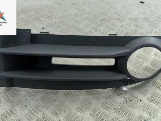 рамка фары противотуманной левой Volkswagen Caddy 3 поколение 2005, 2.0 л., дизель, МКПП, белый, фургон, 2K0853683A