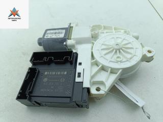 моторчик стеклоподъемника передний правый Volkswagen Golf 5 поколение 2006, 1.4 л., бензин, МКПП, синий, хетчбэк 5 дв., 1K4837402N.1K0959792G