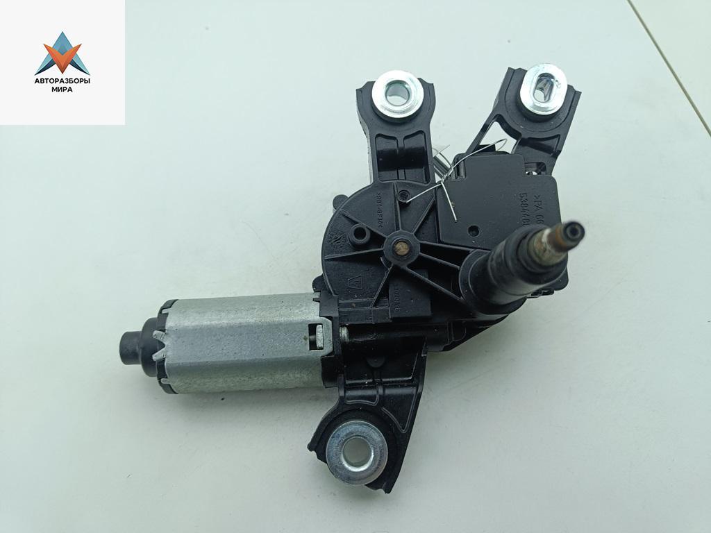 Двигатель стеклоочистителя заднего (моторчик дворников) Volkswagen Passat B6 2008, 2.0 л., дизель, АКПП, чёрный, универсал, 3C9955711A - фото №1