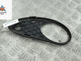 рамка фары противотуманной левой Mercedes-Benz C-Класс W203/S203/CL203 2003, 2.2 л., дизель, АКПП, чёрный, универсал, 2038850523