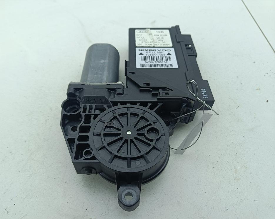 моторчик стеклоподъемника передний правый Audi A4 B7 2004, 2.0 л., бензин, МКПП, синий, седан, 8E1959802B