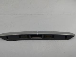 накладка подсветки номера Chrysler Voyager 2001, 2.4 л., бензин, МКПП, серый, минивэн, SR5684