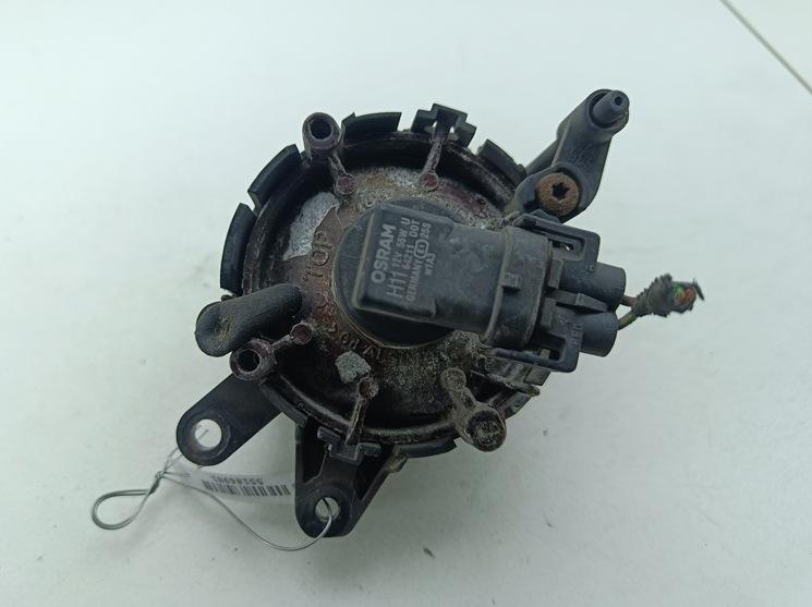 фара противотуманная левая Audi A4 B6 2001, 1.8 л., Ti, бензин, МКПП, чёрный, седан, 0305063001