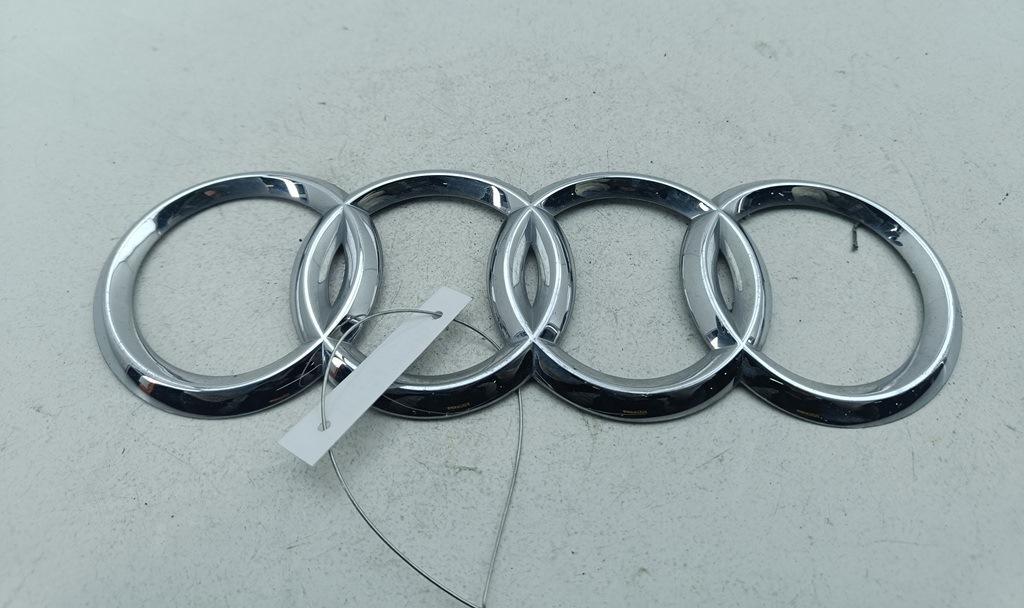эмблема Audi A6 C6 2004, 2.4 л., бензин, АКПП, серый, седан, 4F0853742