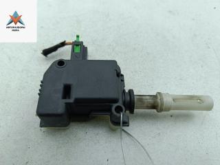 активатор замка багажника Audi A6 4B/C5 [рестайлинг] 2002, 2.5 л., дизель, АКПП, синий, универсал, 4B9962115B