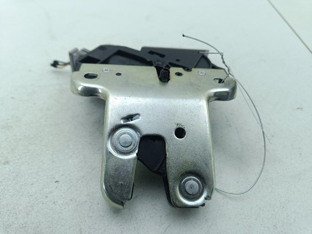 замок багажника Audi A6 C6 2004, седан, 4F5827505D