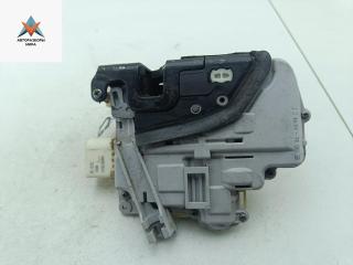 замок двери передней левой Audi A4 B7 2004, 2.0 л., бензин, МКПП, синий, седан, 8E1837015AA