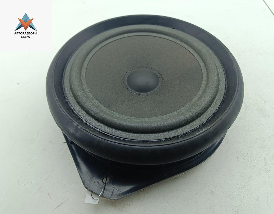 динамик двери Audi A4 B7 2004, 2.0 л., бензин, МКПП, синий, седан, 8E0035411 - фото №1