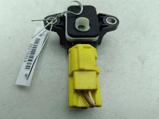 датчик AirBag Audi A4 B7 2004, 2.0 л., бензин, МКПП, синий, седан, 8P0955557