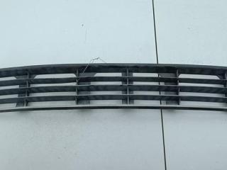 заглушка (решетка) в бампер Audi A4 B5 1995, 1.8 л., бензин, МКПП, зелёный, седан, 8D0807683