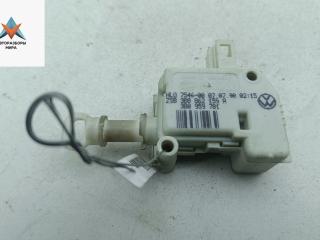 активатор замка багажника Audi A6 4B/C5 1998, 2.8 л., бензин, АКПП, серый, седан, 3B0959781, 3B0862159A