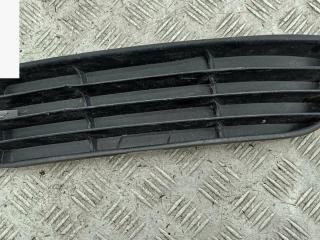 заглушка (решетка) в бампер Audi A4 B5 1997, 1.6 л., бензин, МКПП, серый, седан, 8D0807345B