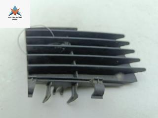 заглушка (решетка) в бампер Opel Vectra C 2003, 1.8 л., бензин, МКПП, серый, седан, 09186128