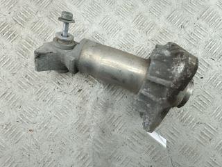 кронштейн переднего бампера Audi A4 B6 2001, 2.0 л., бензин, АКПП, серый, универсал, 8E0807133