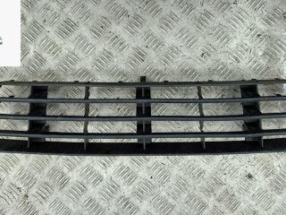 заглушка (решетка) в бампер Audi A6 4B/C5 1999, 2.4 л., бензин, АКПП, серый, универсал, 4B0807683P