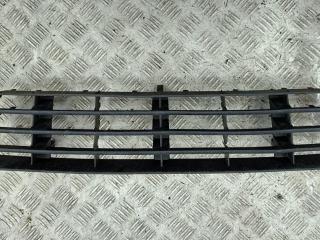 заглушка (решетка) в бампер Audi A6 4B/C5 1999, 2.4 л., бензин, АКПП, серый, универсал, 4B0807683P