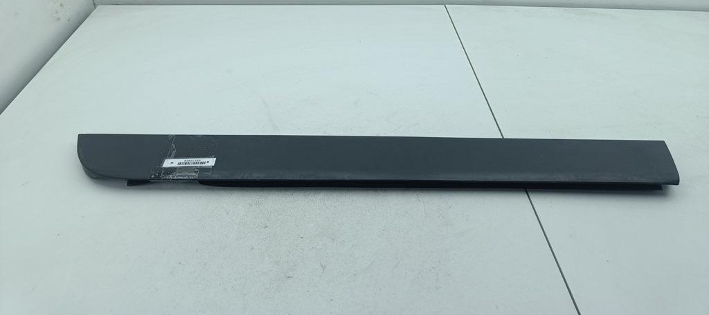 молдинг двери задней правой Audi A4 B6 2001, 2.0 л., бензин, МКПП, серый, седан, 8E0853970