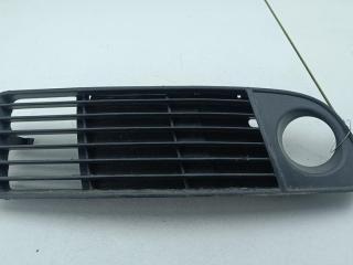 рамка фары противотуманной правой Audi A6 C5 1998, 2.8 л., бензин, АКПП, серый, седан, 4B0807682H