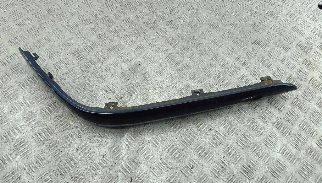 молдинг переднего бампера Mercedes-Benz C W203 2004, 2.2 л., дизель, МКПП, синий, универсал, 2038851821