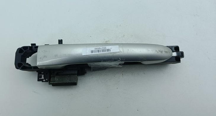 ручка наружная передняя левая Fiat Stilo 2001, 1.8 л., бензин, МКПП, серый, хетчбэк 3 дв.
