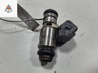 форсунка Citroen Xsara 1 поколение [рестайлинг] 2000, 1.8 л., бензин, МКПП, красный, хетчбэк 5 дв., MP049