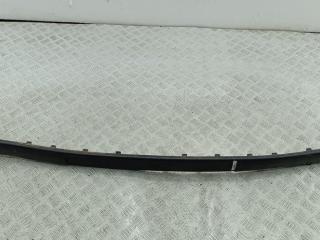 молдинг переднего бампера Volkswagen Golf 4 поколение 2000, 1.4 л., бензин, МКПП, серый, универсал, 1J0807719