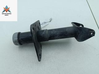 кронштейн переднего бампера Volkswagen Passat B5 1998, 1.8 л., бензин, МКПП, зелёный, универсал, 3B0807133A