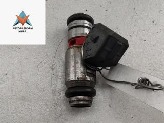 форсунка Volkswagen Golf 4 поколение 2000, 1.4 л., бензин, МКПП, серый, хетчбэк 5 дв., 036031C