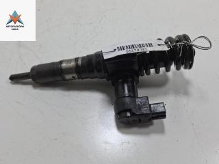 форсунка Volkswagen Passat B6 2007, 2.0 л., дизель, АКПП, синий, универсал, 03G130073T