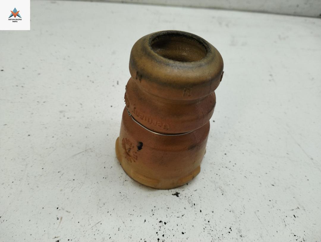 пыльник и отбойник амотртизатора Volkswagen Touran 1 поколение 2003, 1.6 л., бензин, МКПП, чёрный, минивэн - фото №1