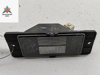 подсветка номера Mitsubishi Space Star 1 поколение [рестайлинг] 2003, 1.9 л., дизель, МКПП, зелёный, минивэн, MR245531