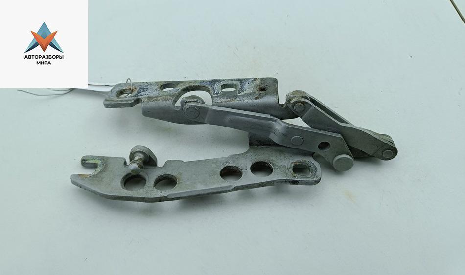 петля капота левая BMW 5 серия E39 1999, серый, универсал, 41618203275 - фото №1