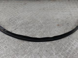 Юбка переднего бампера Opel Vectra B 1995, 1.6 л., бензин, МКПП, красный, седан, 440K1354651