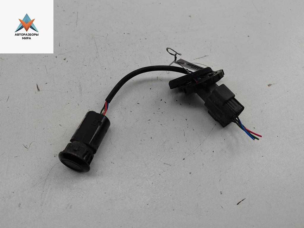 датчик парктроника Kia Carnival VQ 2005, 2.9 л., дизель, МКПП, чёрный, минивэн, OK58A677P2 - фото №1