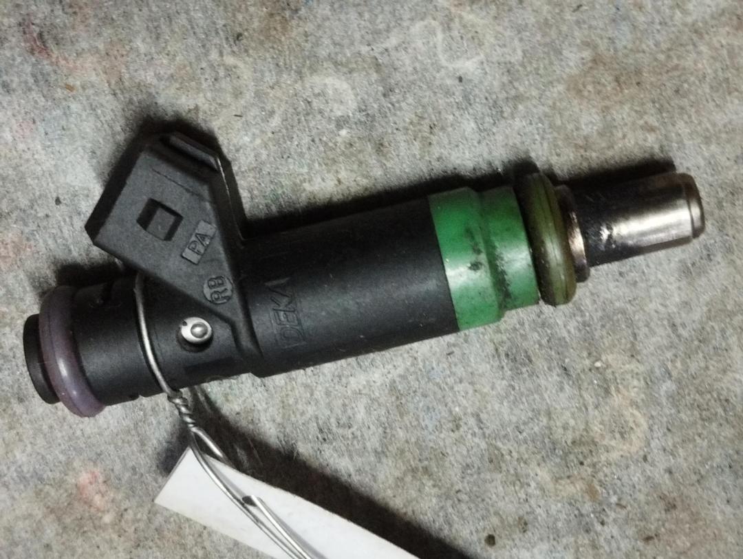 форсунка Ford Focus I 2000, 1.6 л., i, бензин, АКПП, белый, хетчбэк 5 дв., 98MFBA