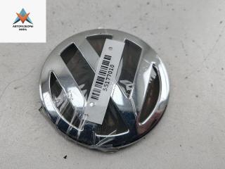 эмблема Volkswagen Passat B5 [рестайлинг] 2001, 2.0 л., бензин, МКПП, синий, универсал, 3B9853630