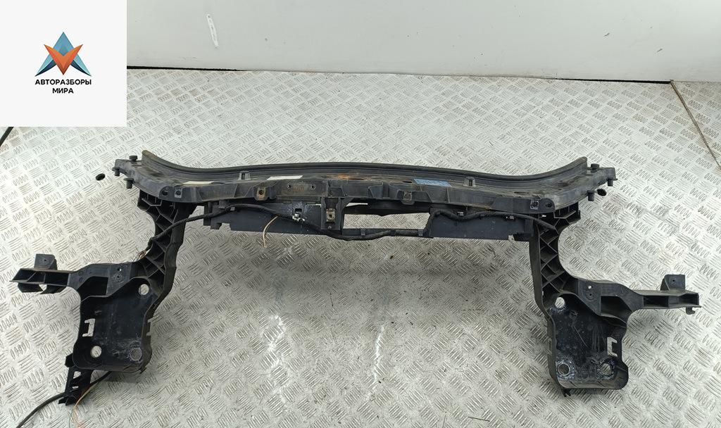 Рамка радиатора Renault Scenic 2 поколение 2004, 1.5 л., дизель, МКПП, красный, минивэн - фото №1