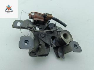 замок капота Audi A6 4B/C5 [рестайлинг] 2002, 2.5 л., дизель, АКПП, синий, универсал, 4B0823509