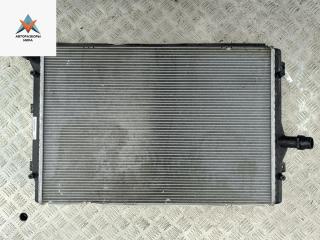 радиатор охлаждения Audi A3 8P/8PA [рестайлинг] 2005, 2.0 л., дизель, АКПП, серый, хетчбэк 5 дв., 1K0121251