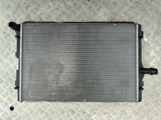 радиатор охлаждения Audi A3 8P/8PA [рестайлинг] 2005, 2.0 л., дизель, АКПП, серый, хетчбэк 5 дв., 1K0121251