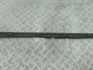 молдинг двери передней правой BMW 5 серия E39 [рестайлинг] 2001, 3.0 л., дизель, АКПП, серый, универсал, 7004030