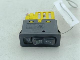 кнопка обогрева сидений BMW 3 E36 1997, 1.8 л., бензин, МКПП, красный, универсал, 1387917