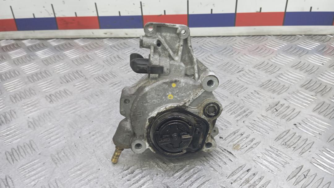 насос вакуумный Citroen C-Crosser 1 поколение 2007, 2.2 л., D HDi, дизель, МКПП, внедорожник 5 дв., D171-1A - фото №1