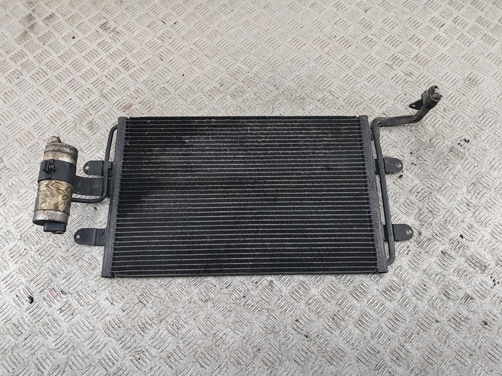 радиатор кондиционера Skoda Octavia mk1 (A4 1U) 2003, 2.0 л., бензин, МКПП, синий, хетчбэк 5 дв., 1J0820411L