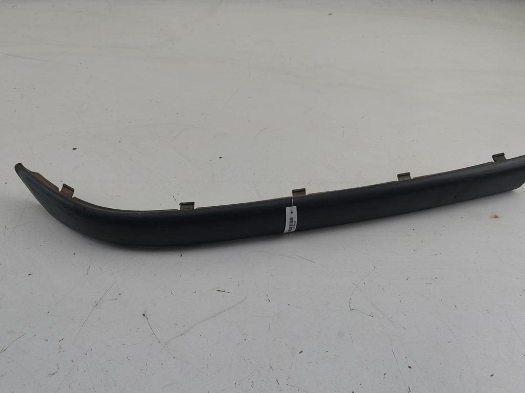 молдинг переднего бампера BMW 3 E46 2001, 1.9 л., бензин, МКПП, серый, универсал, 8195290